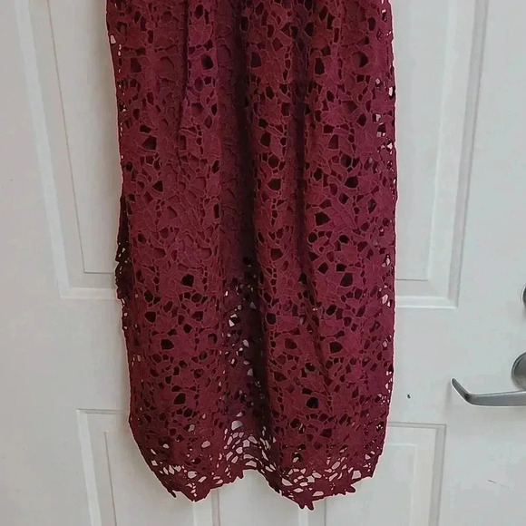 ASTR The Label Midi Dress Small Wine Red Lace A- Line Cocktail - Picture 6 of 13